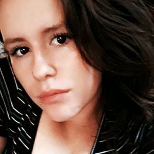 Meet your Posher, Hayley